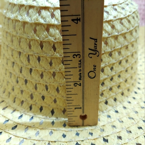 White Sun Hat 👒 Floppy hat, Foldable beach hat,  Summer hat, Large Brim hat - Picture 5 of 6